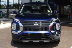 2025 Mitsubishi Outlander PHEV ES