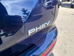 2025 Mitsubishi Outlander PHEV ES