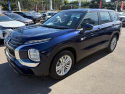 2025 Mitsubishi Outlander PHEV ES