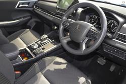 2025 Mitsubishi Outlander PHEV ES