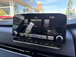 2025 Mitsubishi Outlander PHEV ES