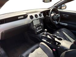 2017 Ford Mustang (No Badge)