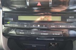 2012 Toyota Landcruiser VX