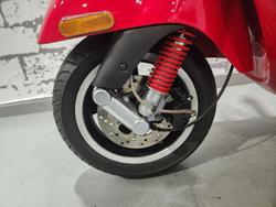 2009 Vespa GTS 300 Super GTS Red