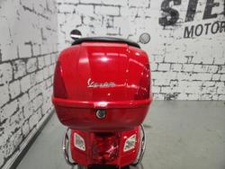 2009 Vespa GTS 300 Super GTS Red