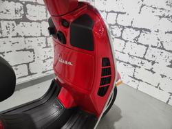 2009 Vespa GTS 300 Super GTS Red