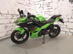2024 Kawasaki Ninja 400 (EX400G) Ninja Green