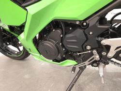2024 Kawasaki Ninja 400 (EX400G) Ninja Green