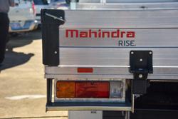 2022 Mahindra PIK-UP S6+