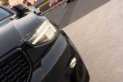 2022 Volvo XC40 Ultimate B5 Dark