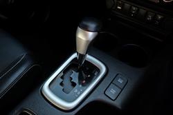 2020 Toyota Hilux SR5