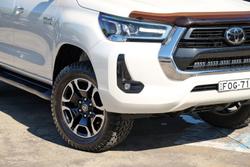 2020 Toyota Hilux SR5