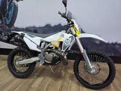 2022 HUSQVARNA TE250i WHITE