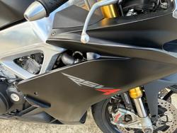 2014 APRILIA RSV4 R Black