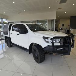 2020 Toyota Hilux SR