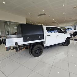 2020 Toyota Hilux SR