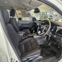 2020 Toyota Hilux SR