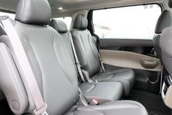 2025 Kia Carnival GT-Line HEV