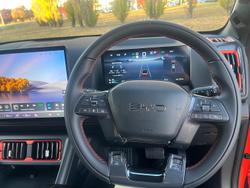 2025 BYD SHARK 6 Premium