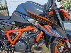 2023 Ktm 1290 SUPER DUKE R Orange