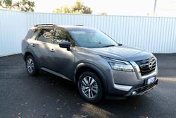 2023 Nissan Pathfinder Ti