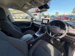 2024 Toyota RAV4 GX