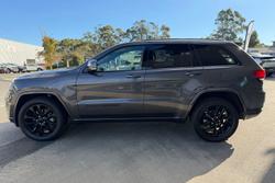 2020 Jeep Grand Cherokee Night Eagle