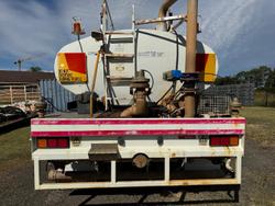 2009 Isuzu F Series GXD WHITE