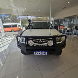 2012 Mitsubishi Triton GLX