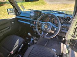 2025 Suzuki Jimny