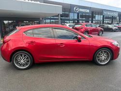 2014 Mazda 3 Maxx