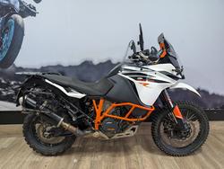 KTM 1090 Adventure R
