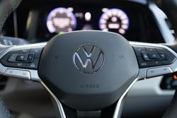 2025 Volkswagen Multivan TDI360 Life