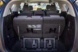 2024 Kia Carnival S