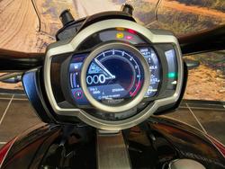 2023 Triumph ROCKET 3 R RED