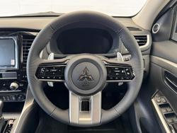 2025 Mitsubishi Pajero Sport Exceed