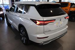 2026 Mitsubishi Outlander PHEV Aspire