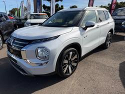 2026 Mitsubishi Outlander PHEV Aspire