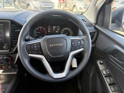 2025 Isuzu D-MAX SX