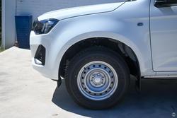2026 Isuzu D-MAX SX
