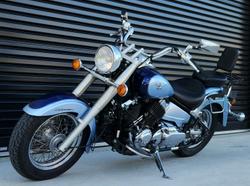 2004 Yamaha V-Star XVS650A Classic V-Star Blue