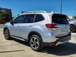 2022 Subaru Forester 2.5i-S