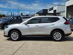 2022 Nissan X-TRAIL ST+