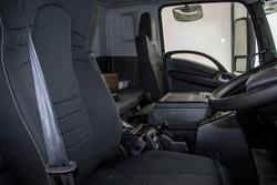 2025 Isuzu F Series FYJ 320-255 AT R67