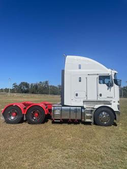 2026 Kenworth K220