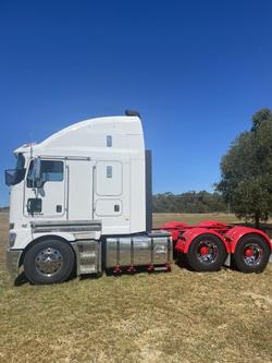 2026 Kenworth K220