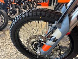 2024 KTM 690 Enduro R Enduro Orange