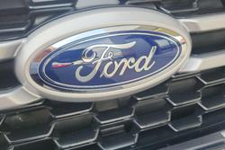 2025 Ford Everest Ambiente