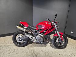 Ducati Monster 696+