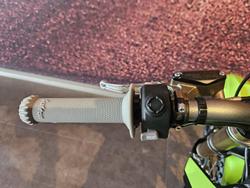 2025 Sur-Ron Hyper Bee 12/10 Hyper Bee Green